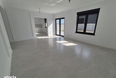 Casă cu 4 camere cu Teren 455 Mp în Central - 16