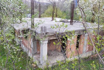 Casă cu 4 camere cu Teren 2344 Mp în Secăriei - 5