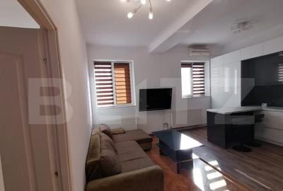 Apartament 3 camere, semidecomandat, Centru - 3