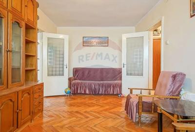Apartament cu 2 camere semidecomandat în Florilor