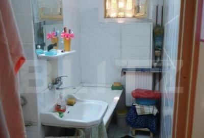 Apartament 2 camere Vest , etaj 2 , geam la baie Apartament 2 camere Vest , etaj 2 , geam la baie - 4