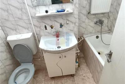 Apartament cu 3 camere decomandat în Călărași - 10