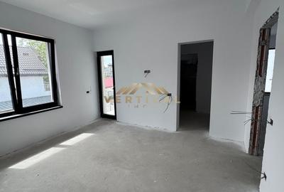 Casă cu 3 camere cu Teren 460 Mp în Berceni