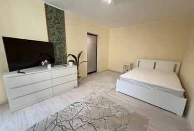 Apartament 2 camere de vanzare Drumul Taberei(Metroul la iesire din bloc) - 1