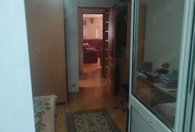 Apartament cu 3 camere semidecomandat în Obcini - 4