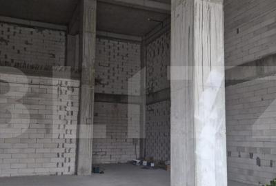 Spațiu comercial, de 170 mp, în Central - 7