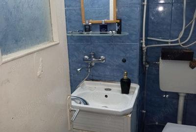 Apartament cu 2 camere semidecomandat în Micro 14 - 8