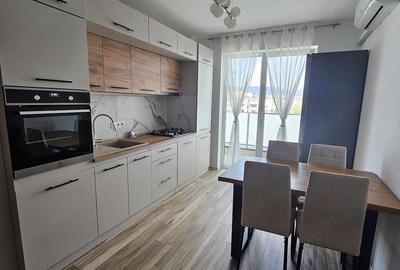 Apartament cu 2 camere decomandat în Central - 1