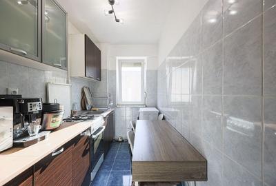 VANDUT Apartament cu 2 camere la etaj 3 Calea Romanilor - 2