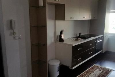 Garsonieră decomandată în Lipovei - 2