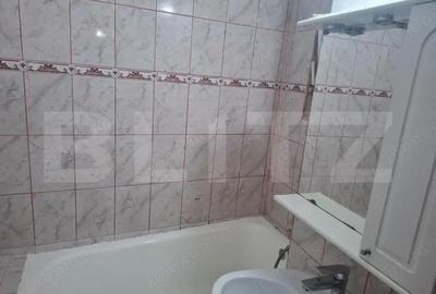 Apartament cu 3 camere decomandat în Central - 1