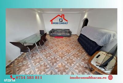 Apartament cu 3 camere decomandat în Nord - 3