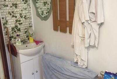 Spațiu comercial, de 32 mp, în Central - 3