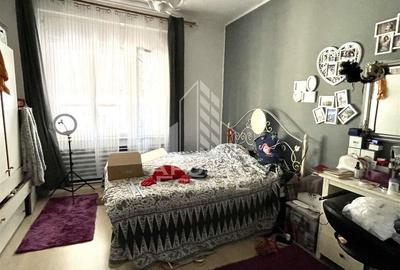 Casă cu 5 camere cu Canalizare în Ronaț - 4
