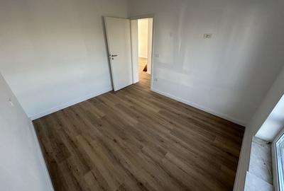 Duplex despartit prin spatiu tehnic - 22