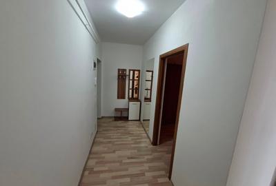 Închiriez apartament 2 camere - 6