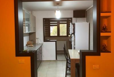Apartament cu 4 camere decomandat în Apărătorii Patriei