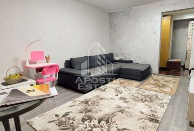 Apartament cu 3 camere semidecomandat, mobilat în Micro 4 - 4