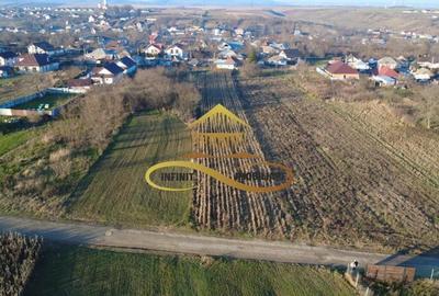 TEREN DE VANZARE - 2