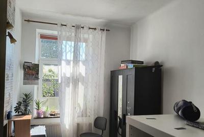 Apartament 3 camere in Cisnadie, zona ultracentrala - 2