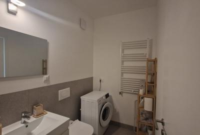 Apartament cu 2 camere semidecomandat, mobilat în Sud - 5