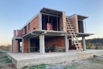 Duplex cu 4 camere cu Canalizare în Dumbrăvița - 2