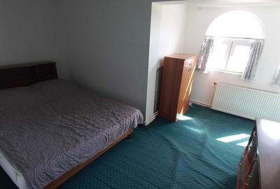 Casă cu 4 camere în Central - 4