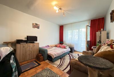 Apartament cu 2 camere decomandat, mobilat în Lipovei
