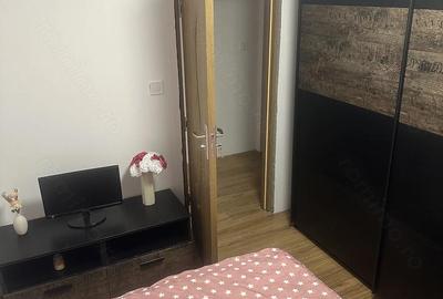 Apartament cu 3 camere semidecomandat în Girocului - 7