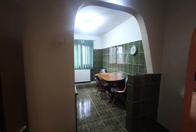 Apartament trei  camere complet renovat zona Sud - 3