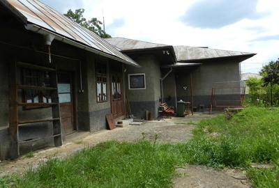 Casă cu 5 camere cu Teren 2300 Mp în Băicoi - 3