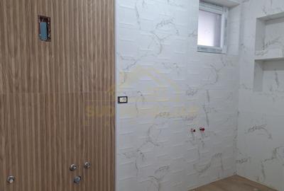 Casă cu 4 camere cu Canalizare în Central - 24
