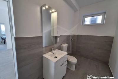 Casă individuală cu 4 camere cu Canalizare în Exterior Est - 2