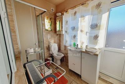 Casă individuală cu 7 camere cu Canalizare în Cetate - 10