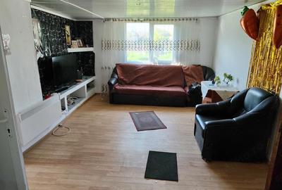 Casă cu Teren 1500 Mp în Central - 1