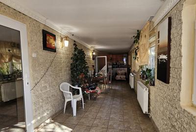 Casa curte- Metrou Pieptanari - 2