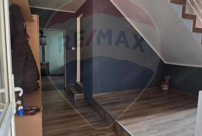 Casă cu 5 camere cu Teren 1375 Mp în Dârlos - 15