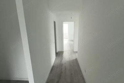 APARTAMENT 3 CAMERE, DECOMANDAT,ETAJUL 1, BLOC CU DOUA LIFTURI, FRUMOASA - 3