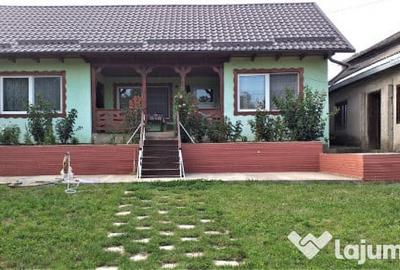 Casă cu 2 camere cu Teren 1644 Mp în Burlești - 14