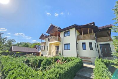 Casă individuală cu 7 camere cu Teren 1858 Mp în Vintilă Vodă - 1