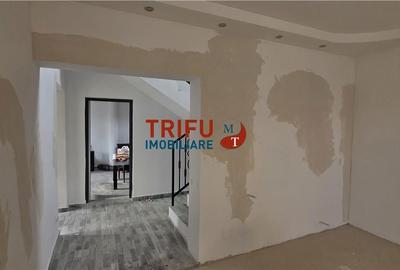 Casă cu 5 camere cu Teren 320 Mp în Micești