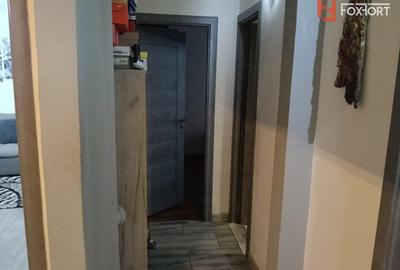 Apartament cu 3 camere parter, zona Spitalul Judetean Apartament cu 3 camere parter, zona Spitalul Judetean - 8