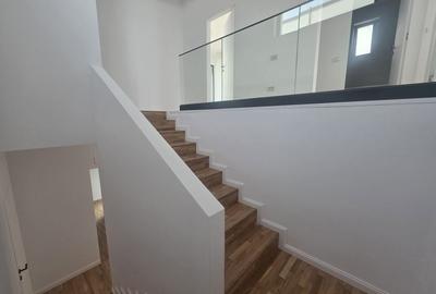 Vila LUX | 5 camere | TUNARI - 5