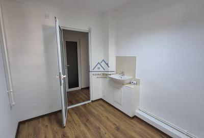 Spațiu comercial, de 45 mp, în Calea București - 8