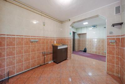 Spatiu comercial/rezidential*Centrala proprie*Parter*Acces stradal*Bloc 1981 - 5