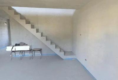 Casa P+M semifinisata in Preajba Marepersonalizeaz-o dupa stilul tau! - 2