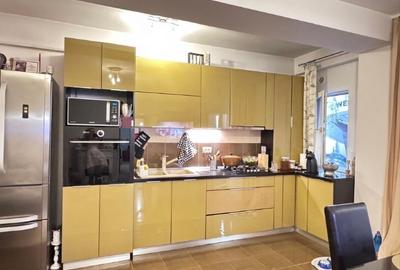 PROPRIETAR - Vand Ap. 4 camere Str. Rezervelor 70 Militari Residence - 2