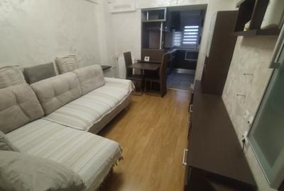 Apartament cu 3 camere decomandat în Central - 5
