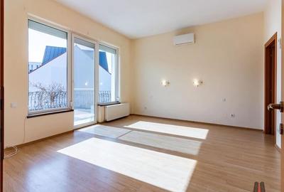 Vila individuala P+1+M / Jolie Ville / Cambrige - 9
