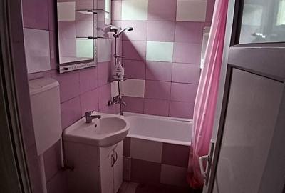 Apartament cu 3 camere decomandat în Petros - 6
